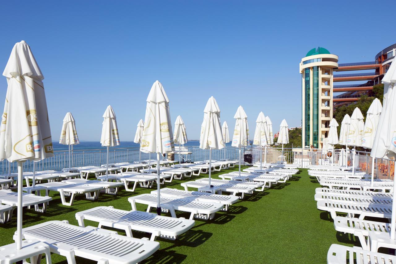 Paradise - Ultra Hotel Elenite